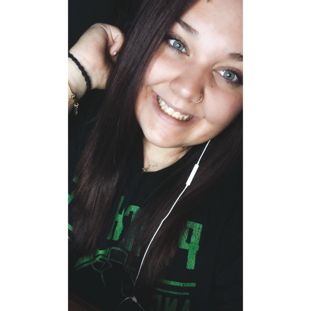 Meet your Posher, Jessica